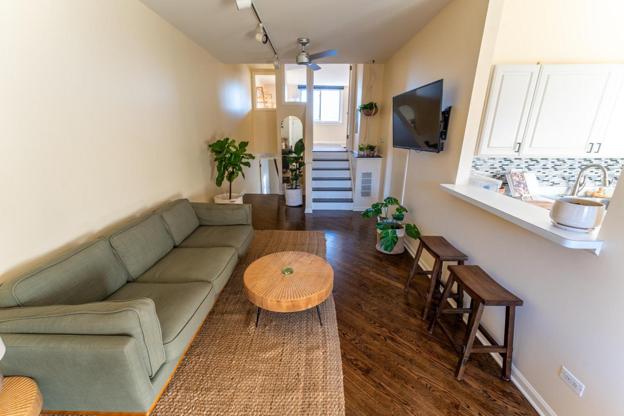 Bucktown Private Condo Чикаго Экстерьер фото