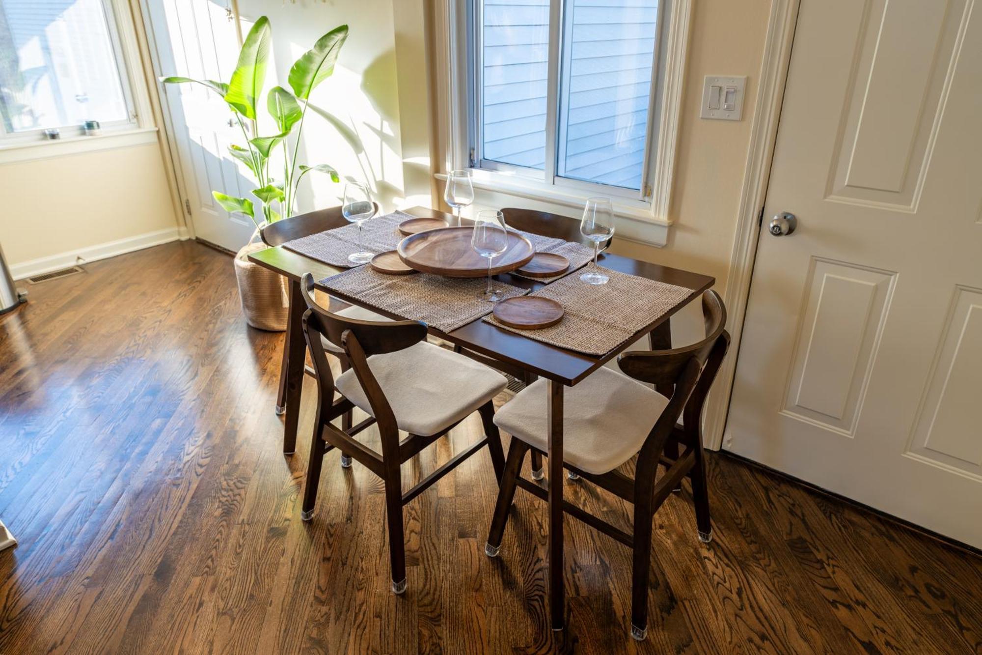 Bucktown Private Condo Чикаго Экстерьер фото