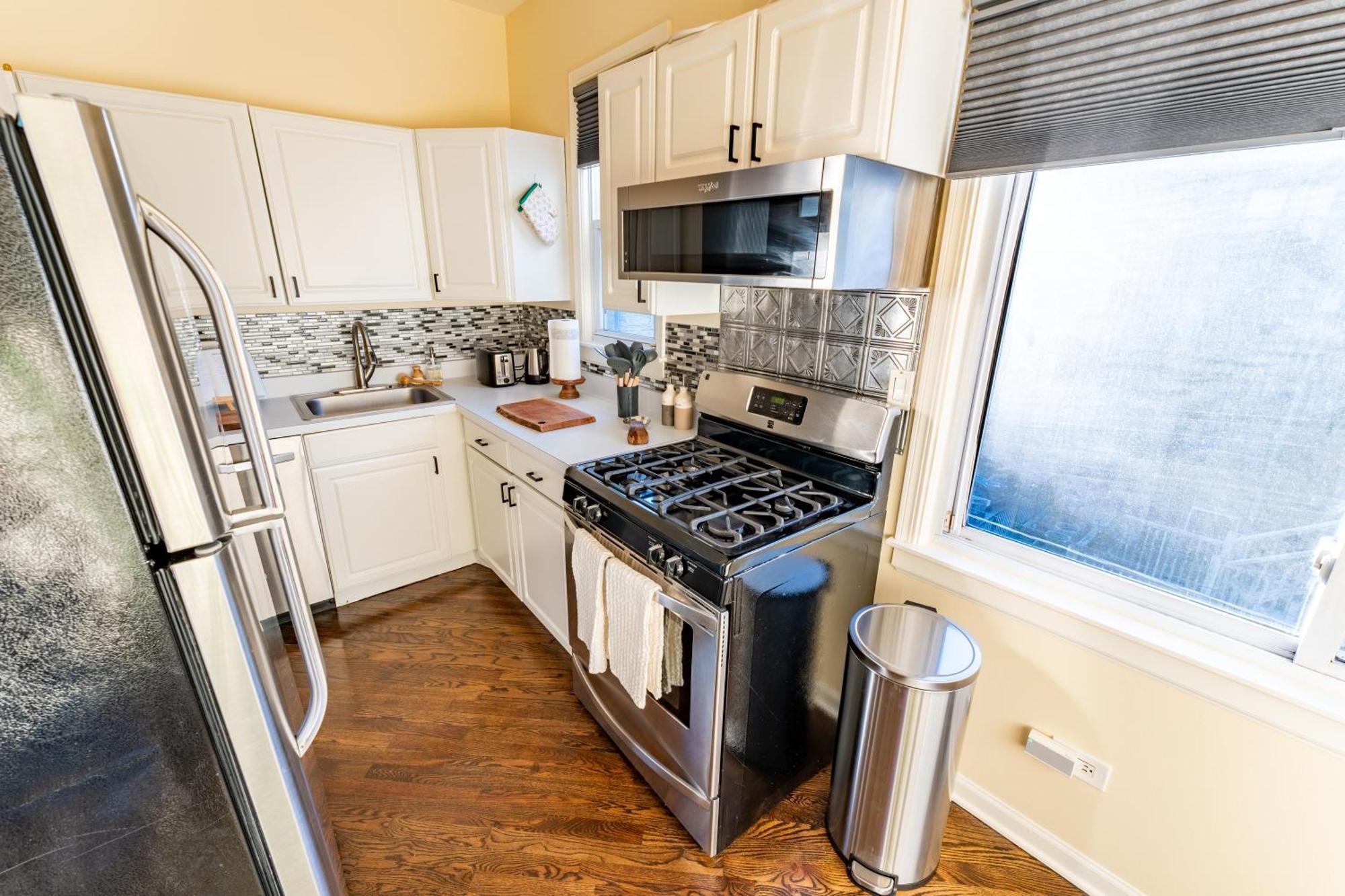 Bucktown Private Condo Чикаго Экстерьер фото